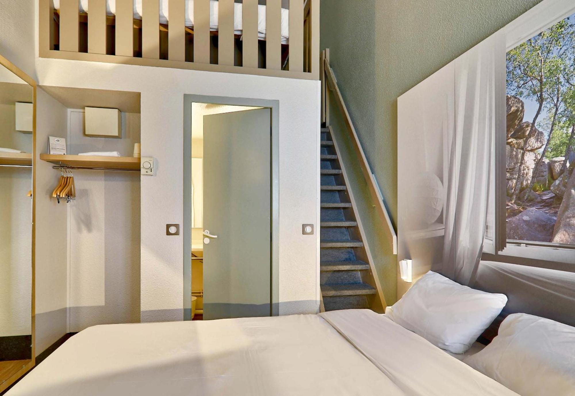 B&B Hotel Clermont-Ferrand Le Brezet Aeroport Eksteriør bilde
