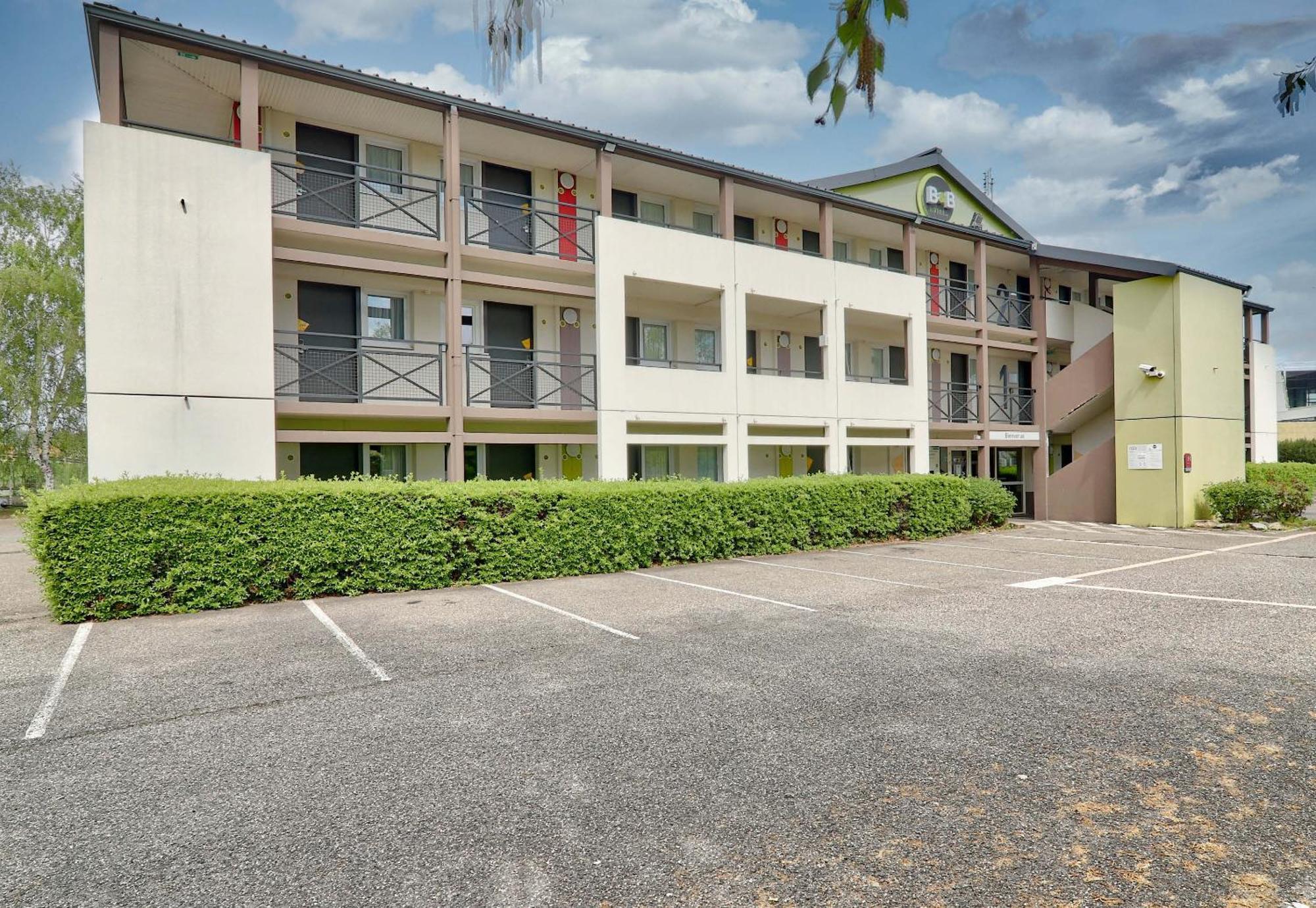 B&B Hotel Clermont-Ferrand Le Brezet Aeroport Eksteriør bilde
