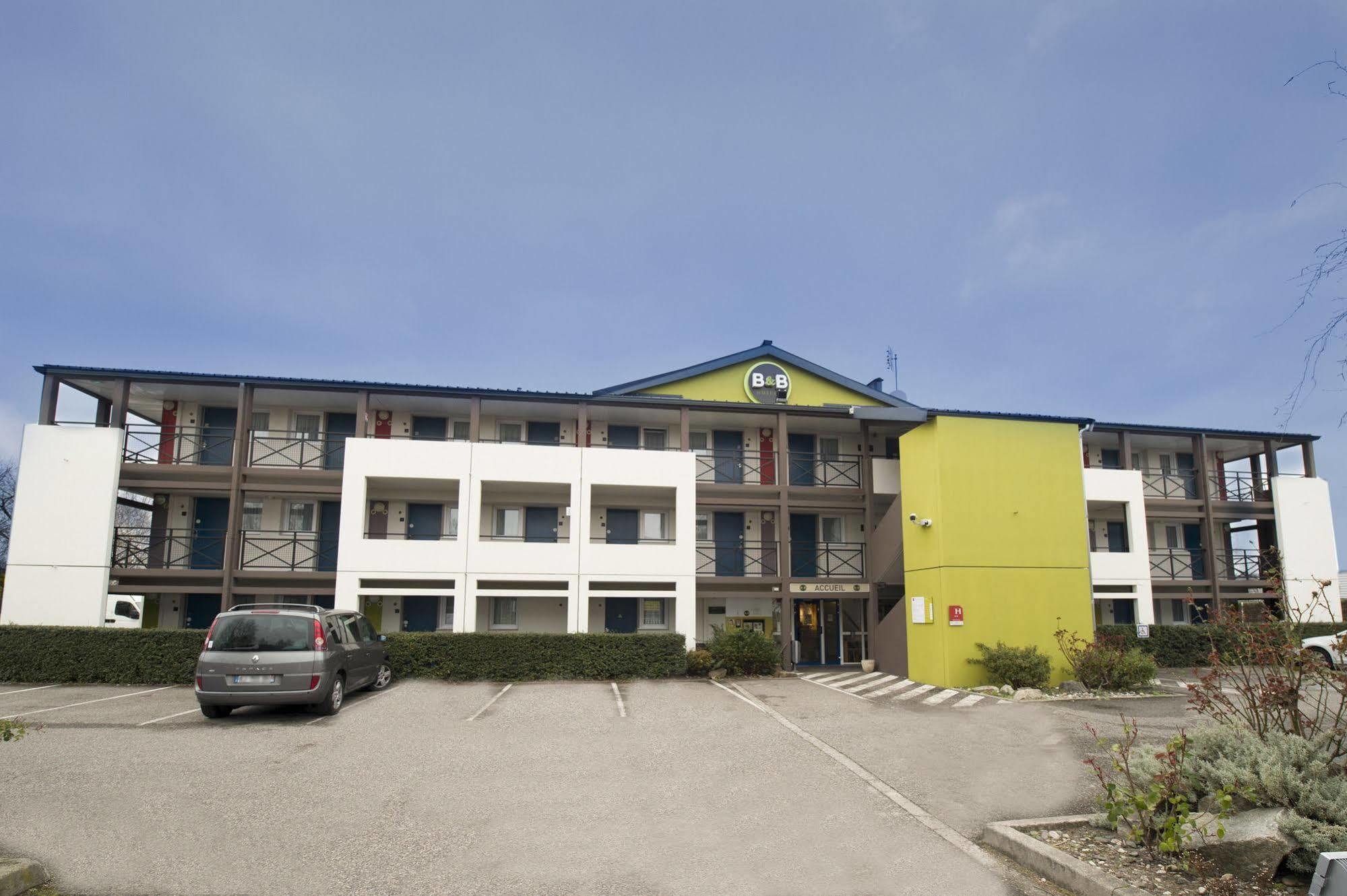 B&B Hotel Clermont-Ferrand Le Brezet Aeroport Eksteriør bilde